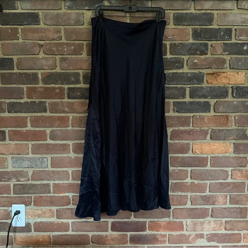 ZARA | SATIN MIDI SKIRT